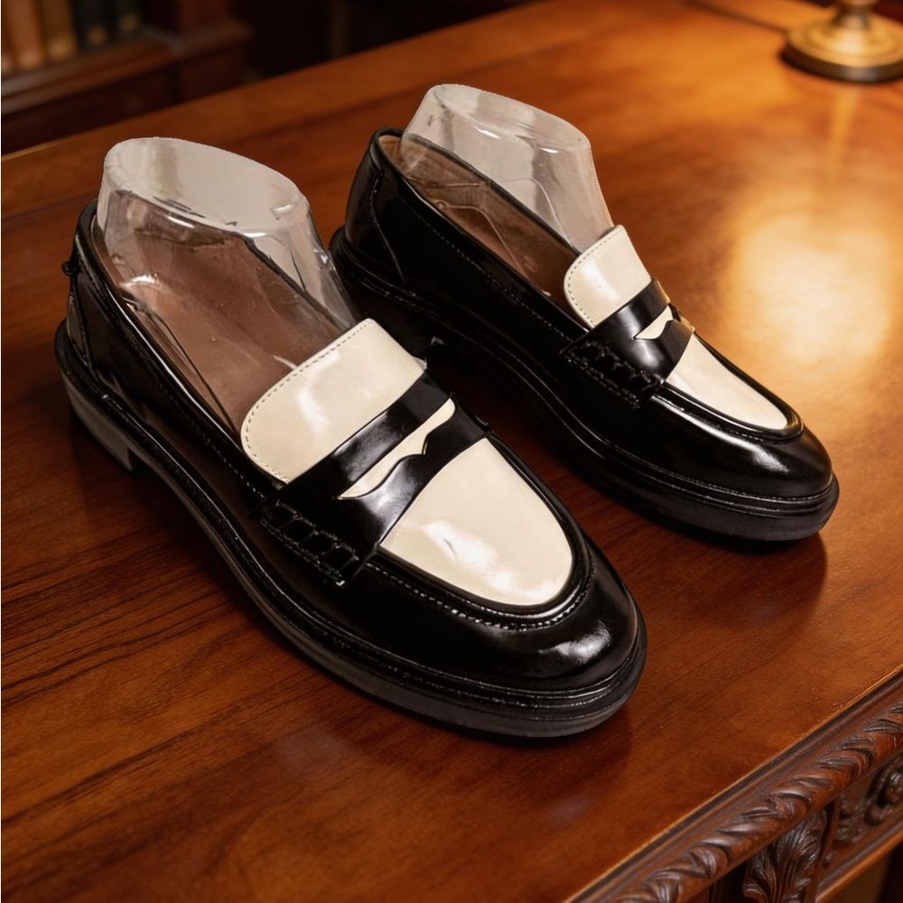 Madewell The Vernon Loafer new women’s Black and White Loafers size 7.5